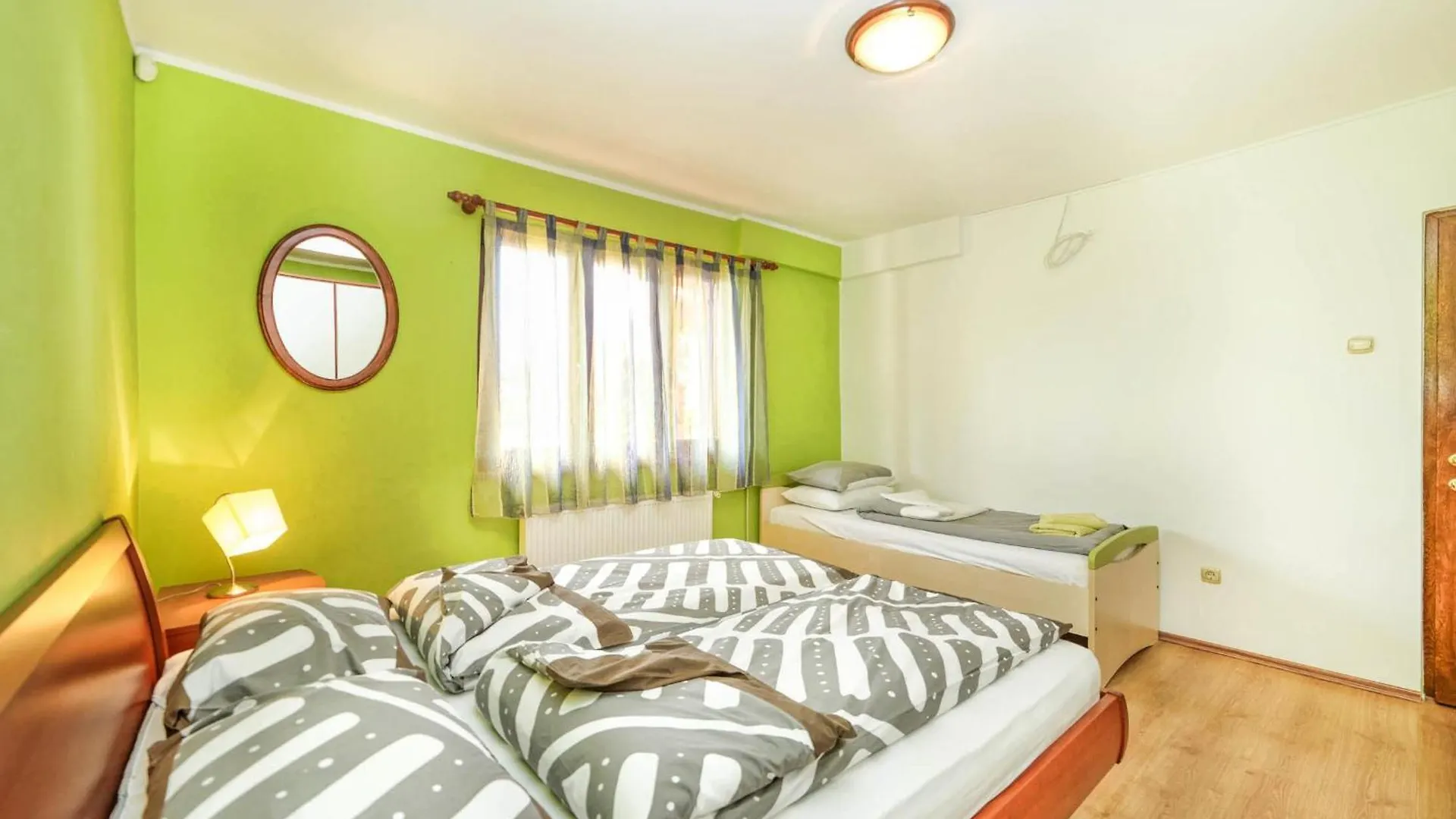 Apartments Cvek Rovinj 0*,